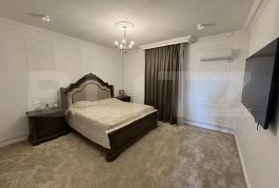 Casă cu 10 camere cu Teren 1143 Mp în Malu Mare - 14