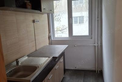 Vand apartament 3 camere confort 2 nedecomandat - 6