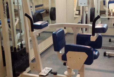 Spațiu comercial, de 300 mp, în Central - 8