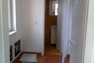 Spațiu comercial, de 92 mp, în Central - 1