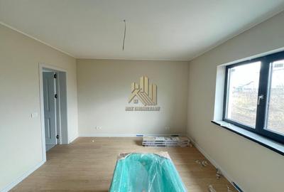 Casa 4 camere Izvor Tarlungeni - 11