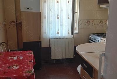 Garsonieră decomandată în Mioriței