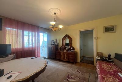 Apartament 2 camere,semidecomandat,zona Podul de Piatra - Cantemir
