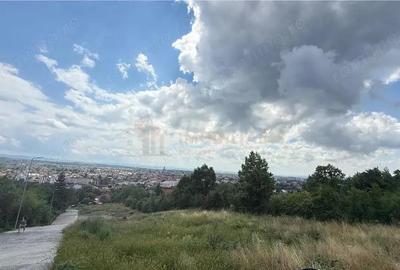 Teren intravilan 1100 mp de vanzare, zona Plaiului