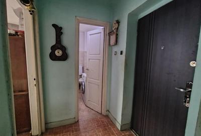 Apartament cu 3 camere semidecomandat în Central - 4