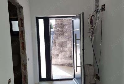 Casă cu 4 camere cu Teren 1000 Mp în Sânmartin - 1