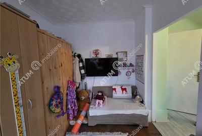 Casa individuala cu 4 camere si curte de 575 mp zona Vasile Milea - 5