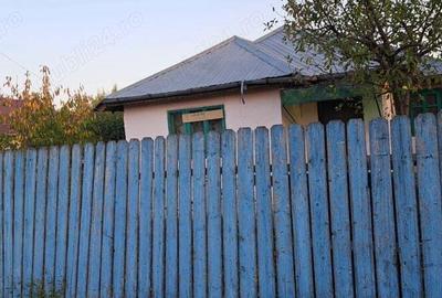 Teren+ casa de vanzare - 2