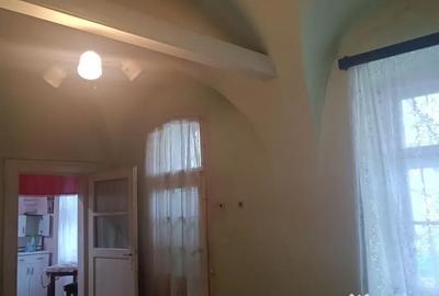 Casă cu 2 camere în Central - 4