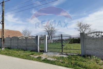 Teren Construcții intravilan de 3775 mp, în Cefa - 4