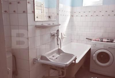 Apartament cu 2 camere decomandat în Trivale - 2