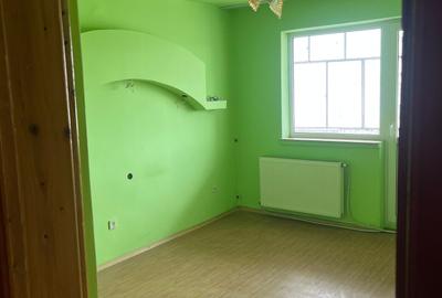 Apartament cu 3 camere decomandat în Central - 6