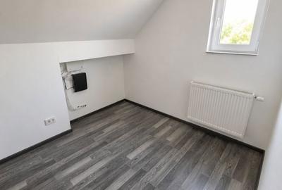 Casă cu 5 camere cu Teren 1396 Mp în Tileagd - 13