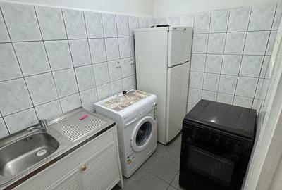 De inchiriat apartament cu 1 camera zona Circumvala?iunii- 1392 - 3