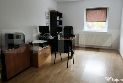 Casă cu 5 camere cu Teren 1207 Mp în Criș - 4