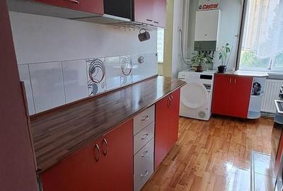 Apartament cu 4 camere decomandat în Nord - 9