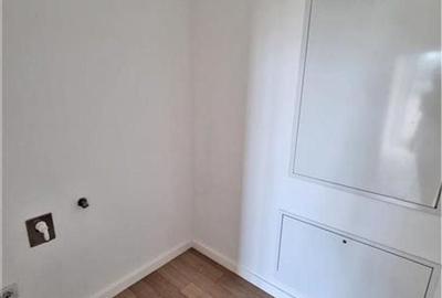 PENTHOUSE ONE HERASTRAU PLAZA , COMISION  0 - 18