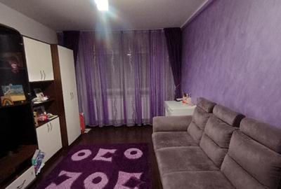 Prima inchiriere apartament 2 camere Valea Ro?ie - 4