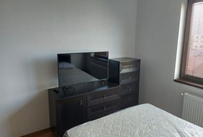 Apartament cu 2 camere, mobilat în Păcii - 5