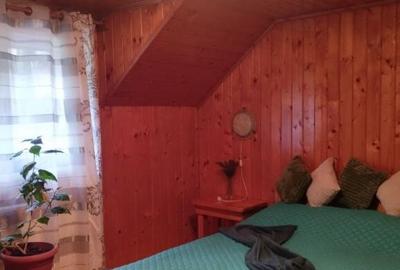 Vila/ pensiune - 11 camere - Moieciu de jos - 10