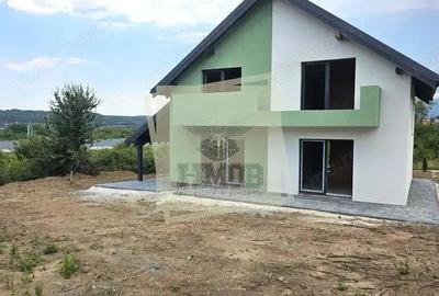 Casa cu 5 camere 3 bai si 504 mp teren in zona Selimbar - 2