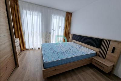 Apartament cu 3 camere decomandat, mobilat în Tractorul - 3
