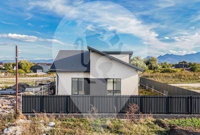 Casa cu 4 Camere Individuala | Moderna | Sanpetru Casa cu 4 Camere Individuala | Moderna | Sanpetru - 3