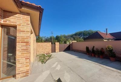 Casa frumoasa in Chisineu Cris - 11