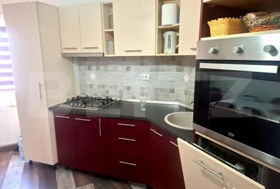 Apartament cu 3 camere decomandat în Central - 9
