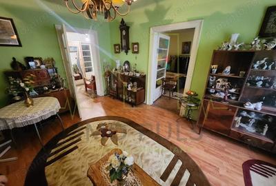 Casa individuala. Mijloace de transport. Toate utilitatile. - 10