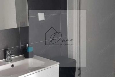 Spațiu comercial, de 58 mp, în 13 Decembrie - 18