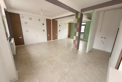 Imobil pretabil magazin sau restaurant cu terasa - 11