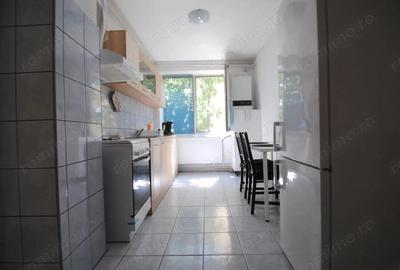 Apartament cu 3 camere de vanzare, in zona Medicina - 5