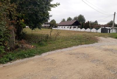 Spațiu comercial, în Valea - 2