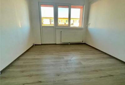Apartament cu 3 camere semidecomandat în Ultracentral - 3