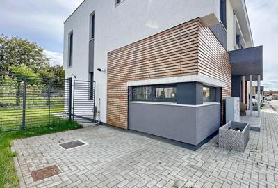 Suprafete Vitrate Mari - 9