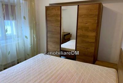 Apartament cu 2 camere decomandat în Nicolina