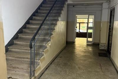 Apartament cu 2 camere decomandat în Olteniței - 14