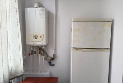 Garsonieră de vânzare ,partial mobilata - 3