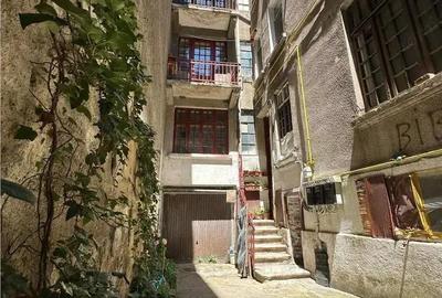 Apartament cu 3 camere semidecomandat în P-ța Victoriei - 6