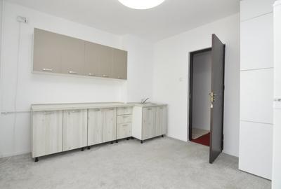 VANZARE APARTAMENT 4 CAMERE UNIRII - PIATA UNIRII - FANTANI - 26