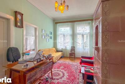 Apartament cu 3 camere în Schei - 11