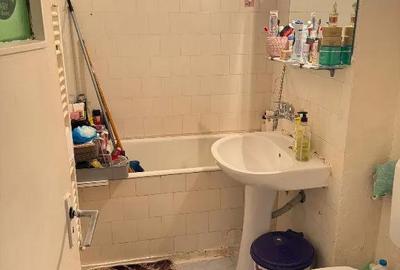 Apartament cu 3 camere semidecomandat în Astra - 3