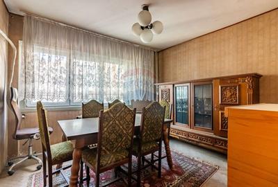 Apartament 3 cam, decomandat, Titulescu - 1