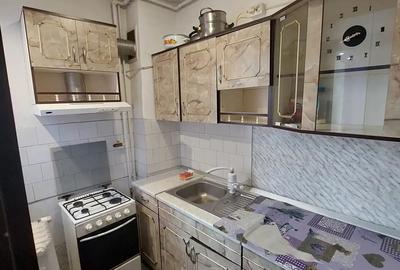 Vand garsoniera Saturn Vand garsoniera Saturn - 2