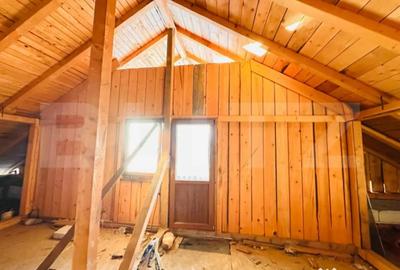 Casă cu 5 camere cu Teren 3000 Mp în Central