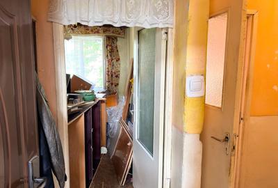 Apartament cu 4 camere nedecomandat în Girocului - 3