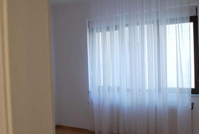 Apartament cu 3 camere semidecomandat în Primăverii - 4