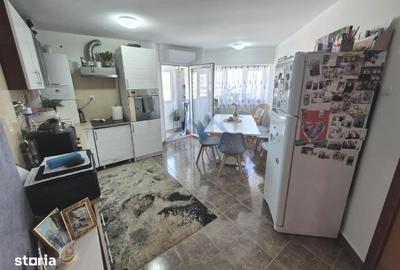 Apartament cu 2 camere decomandat în Cetate - 1