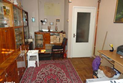 Apartament cu 3 camere decomandat în Aurel Vlaicu - 16